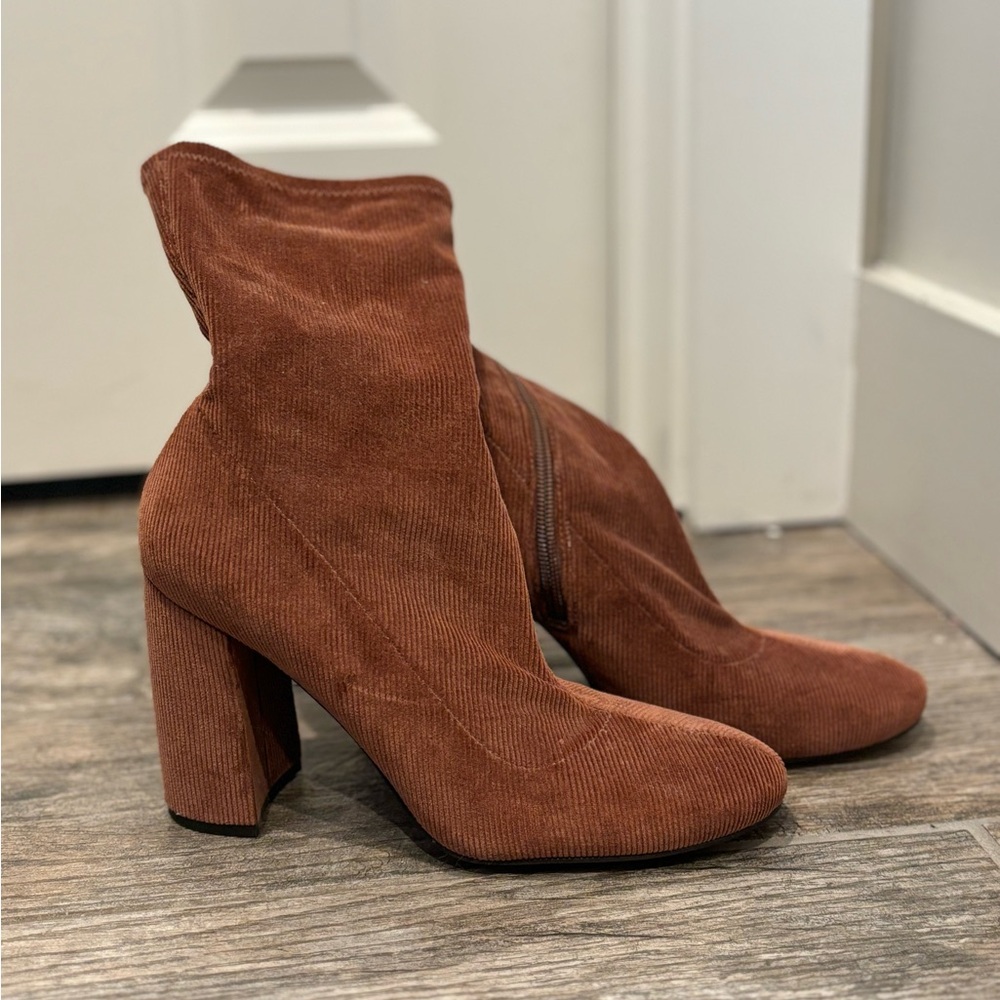 Nine West Bootie - Size 7.5